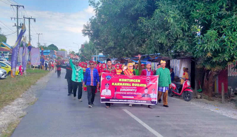 KEGIATAN PAWAI KARNAVAL BUDAYA DALAM RANGKA HUT BU